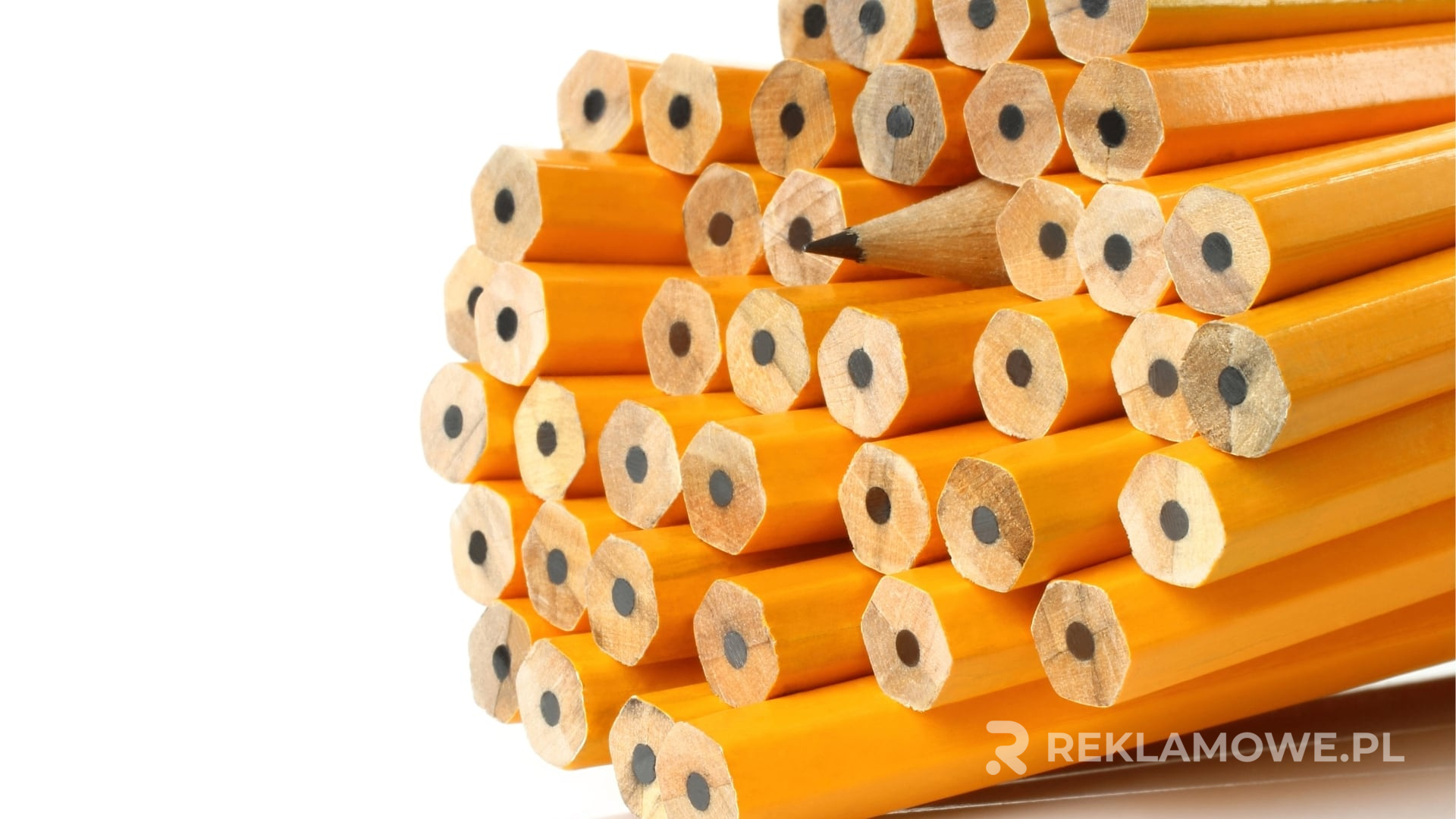 Stare i nowoczesne ołówki reklamowe