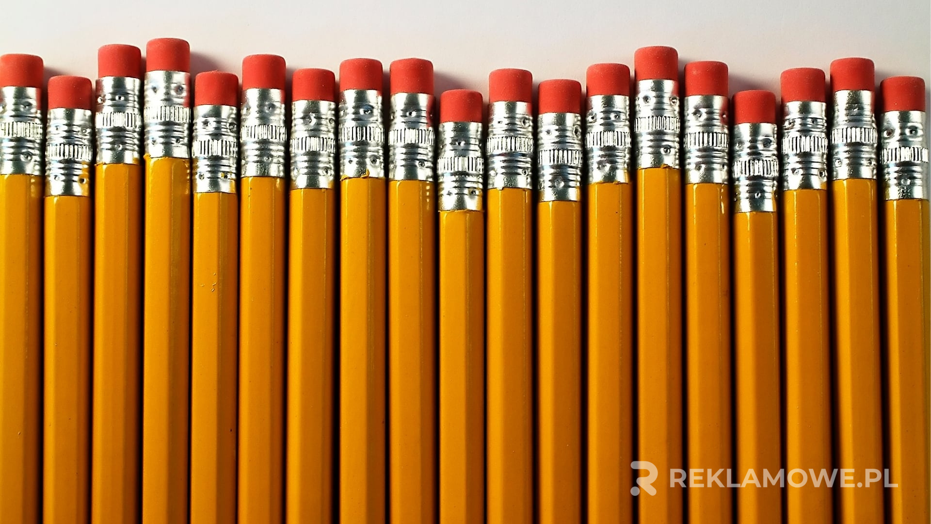 Ołówki reklamowe zaprojektowane dla firmy